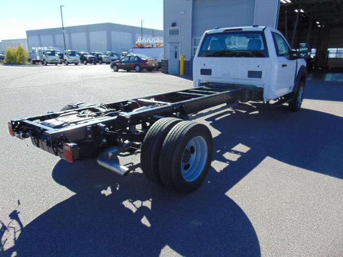 2027 Ford F-550 XL