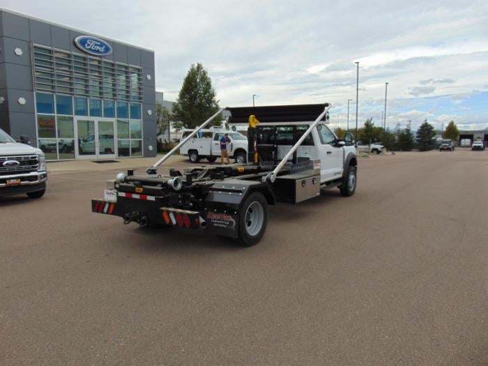 2025 Ford F-600 XL