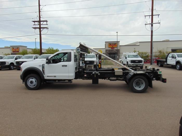 2025 Ford F-600 XL