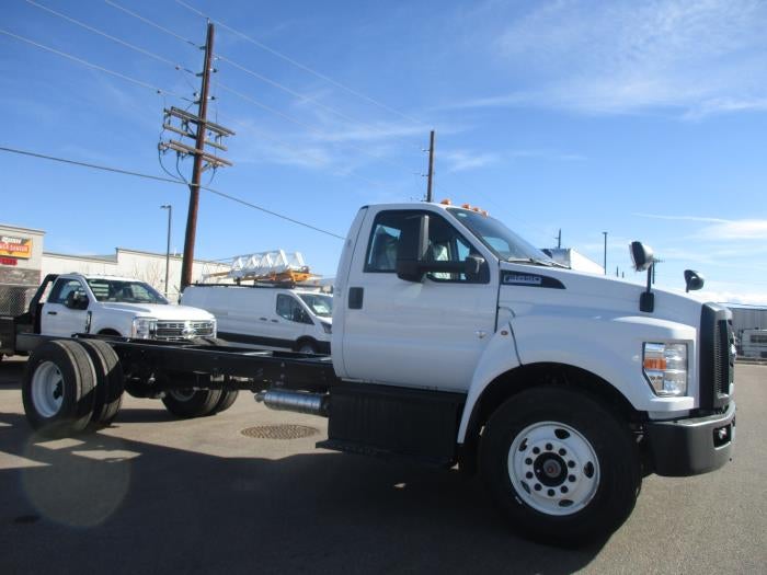 2026 Ford F-650 Standard