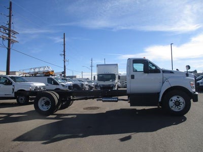 2026 Ford F-650 Standard