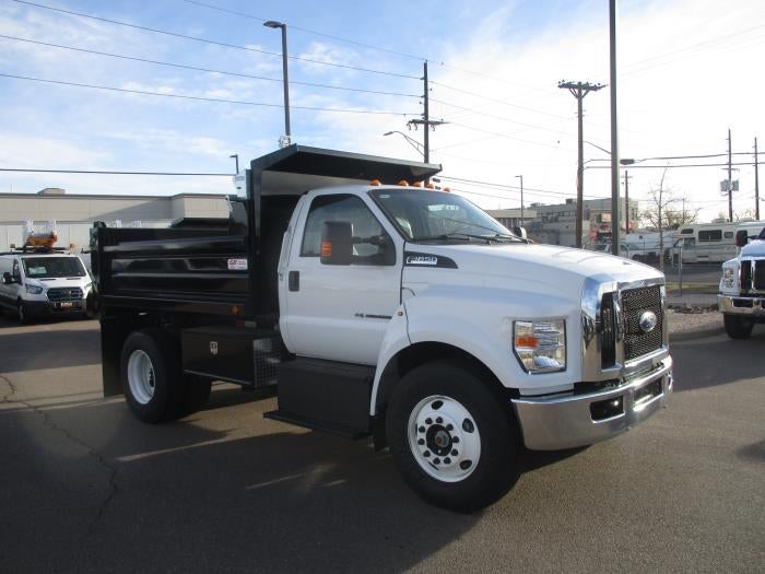 2026 Ford F-650 Standard