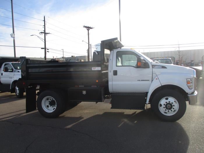 2026 Ford F-650 Standard
