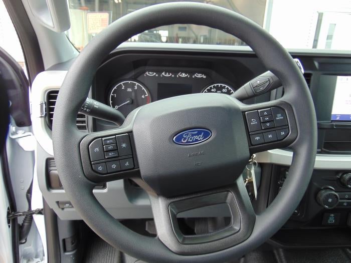 2027 Ford F-550 XL