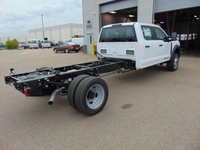 2027 Ford F-550 XL