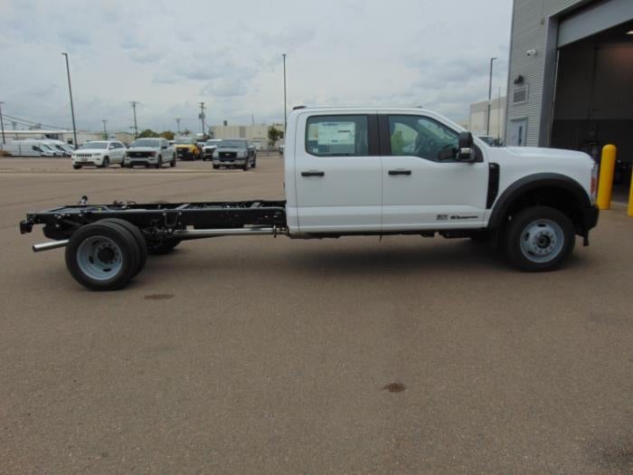 2027 Ford F-550 XL