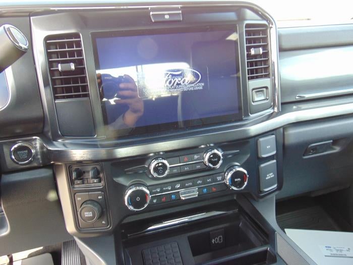 2027 Ford F-550 Lariat