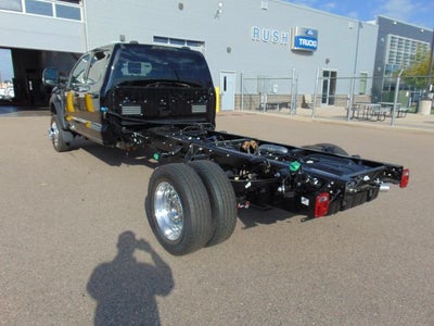 2027 Ford F-550 Lariat