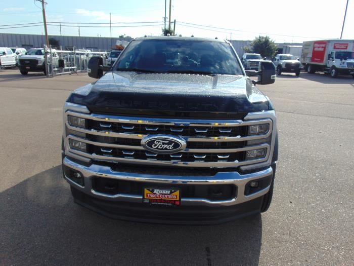 2027 Ford F-550 Lariat