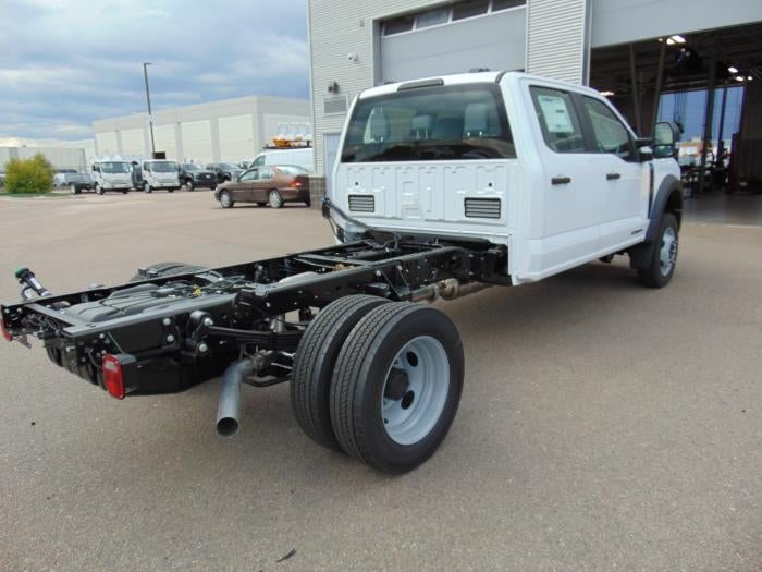 2027 Ford F-550 XL