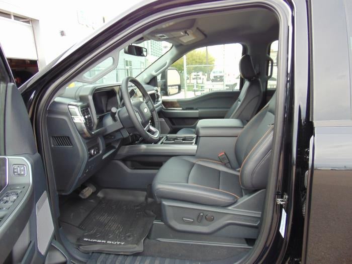 2027 Ford F-550 Lariat