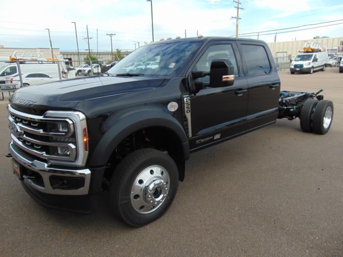 2027 Ford F-550 Lariat