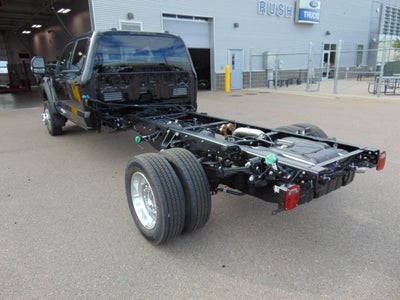 2027 Ford F-550 Lariat