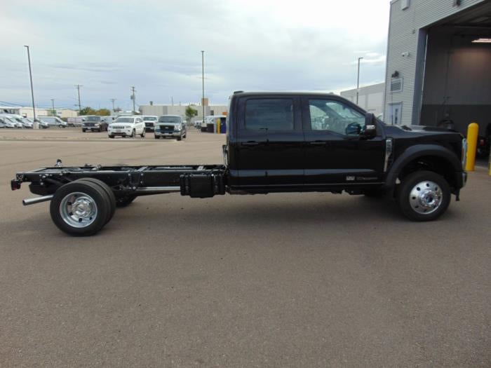 2027 Ford F-550 Lariat