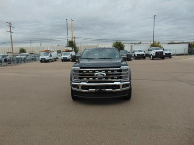 2027 Ford F-550 Lariat