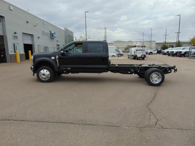2027 Ford F-550 Lariat