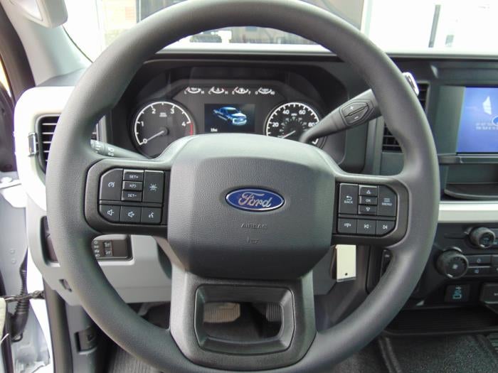 2027 Ford F-550 XL