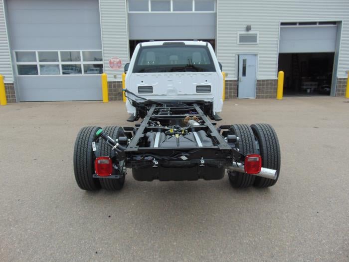 2027 Ford F-550 XL