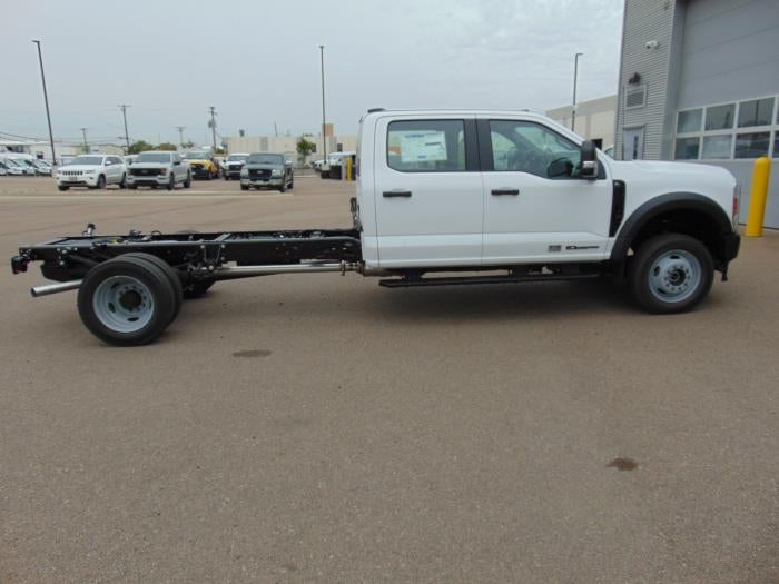 2027 Ford F-550 XL