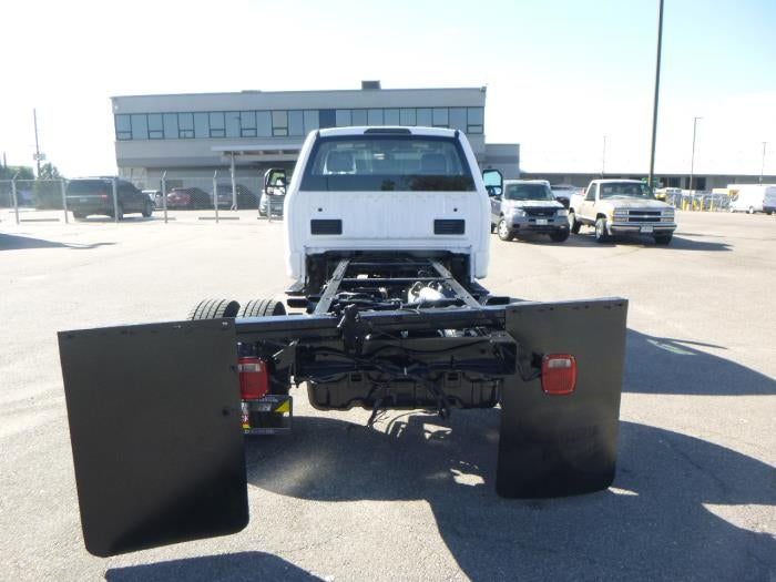 2018 Ford F-550 Base
