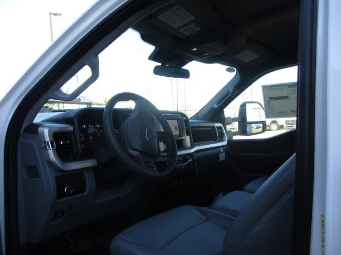 2024 Ford F-550 XL