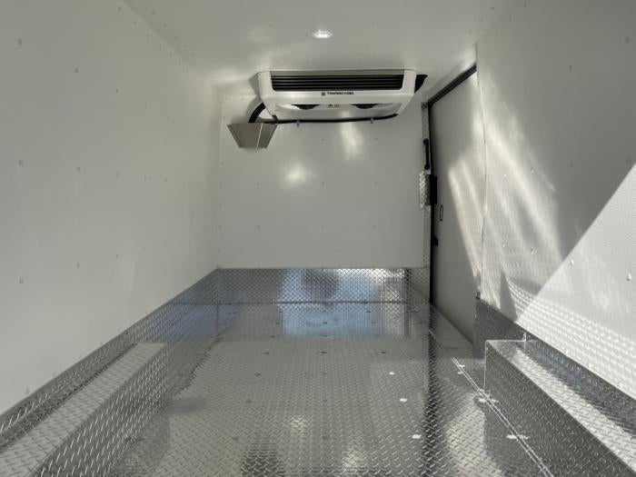 2025 Ford Transit-250 XL