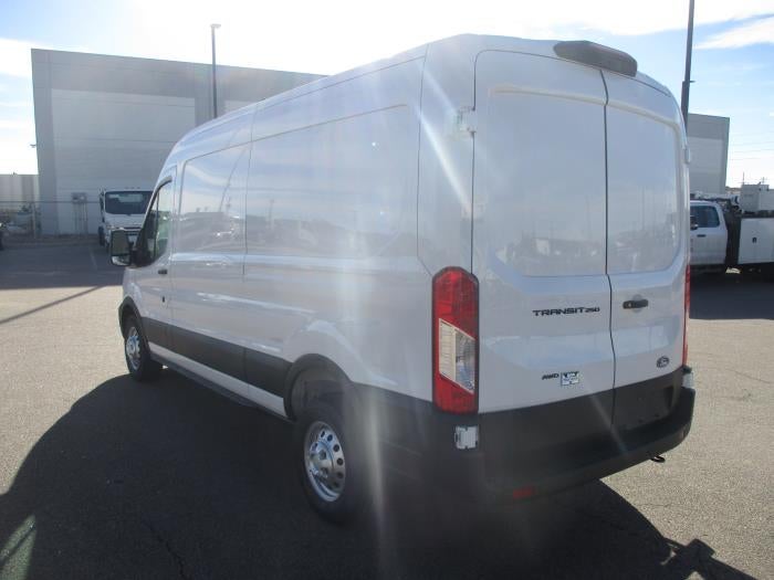 2026 Ford Transit-250 XL