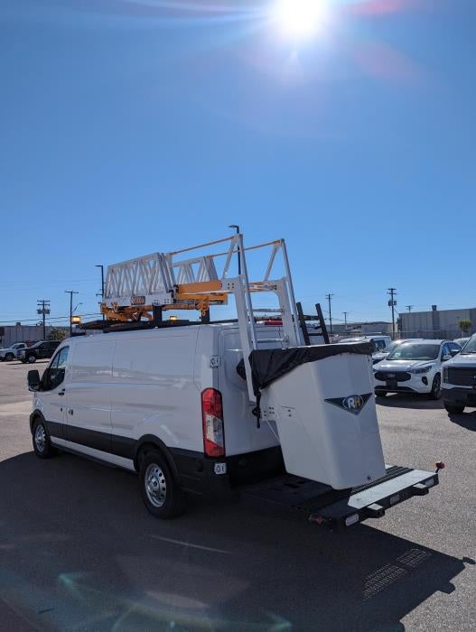 2023 Ford E-Transit XL