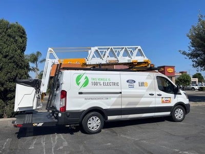 2022 Ford E-Transit XL