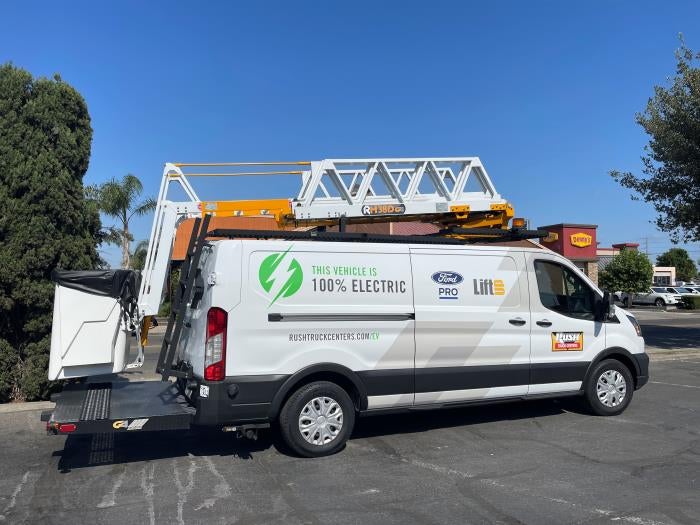 2022 Ford E-Transit XL