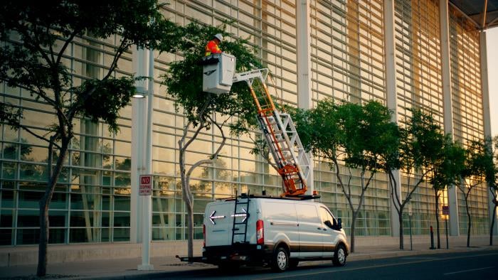 2022 Ford E-Transit XL