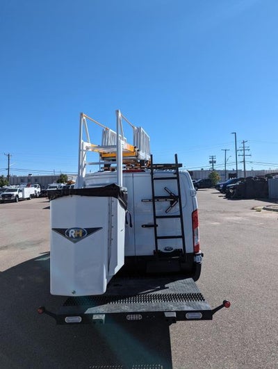 2024 Ford E-Transit XL