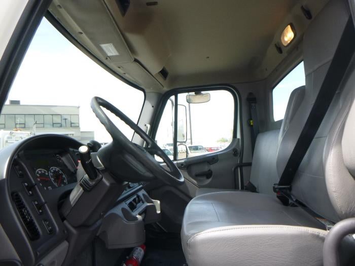 2019 Freightliner Business Class M2 106 Base