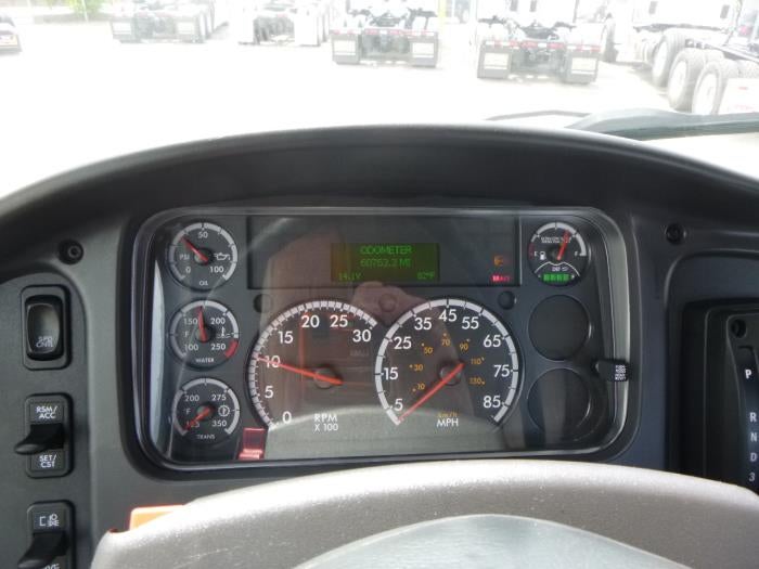 2019 Freightliner Business Class M2 106 Base