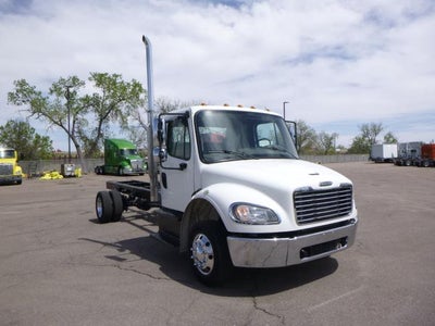 2019 Freightliner Business Class M2 106 Base