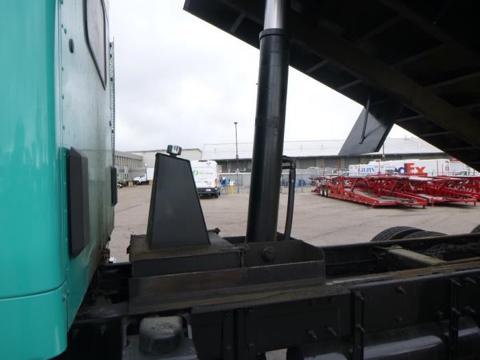 2022 Peterbilt 567 Base