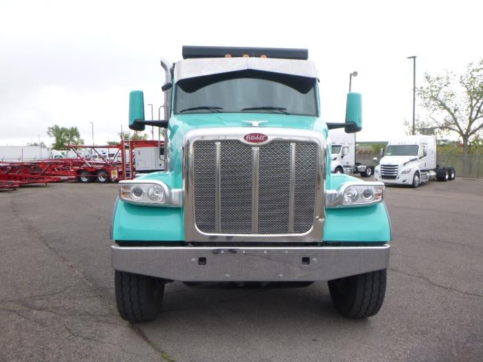 2022 Peterbilt 567 Base