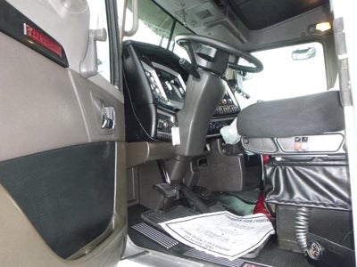 2014 Kenworth T800 Base