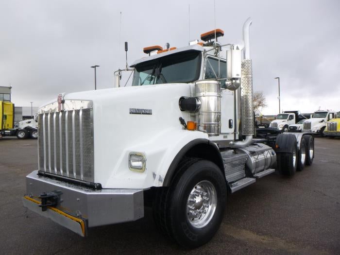 2014 Kenworth T800 Base