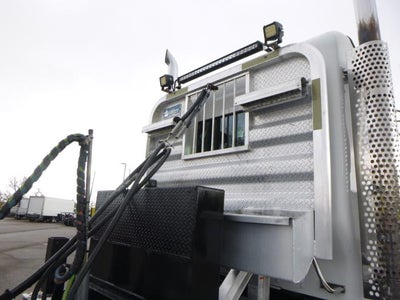 2014 Kenworth T800 Base