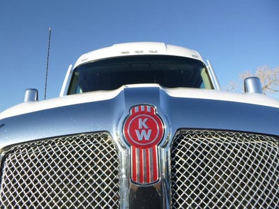 2022 Kenworth T680 Base