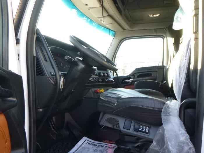 2022 Kenworth T680 Base