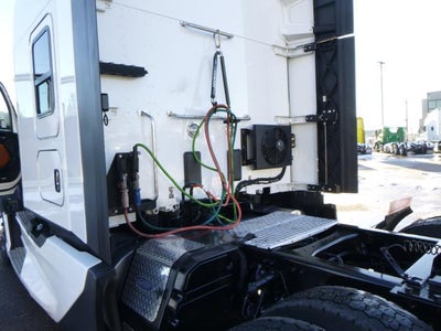 2022 Kenworth T680 Base