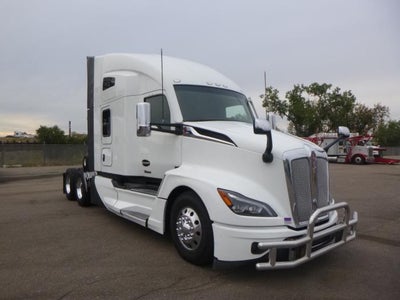 2022 Kenworth T680 Base