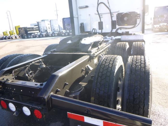 2021 Kenworth T680 Base