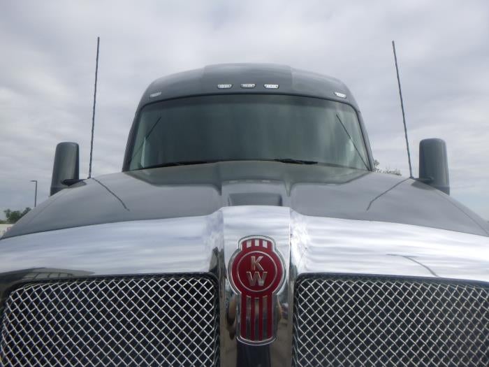 2022 Kenworth T680 Base