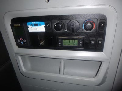 2022 Kenworth T680 Base