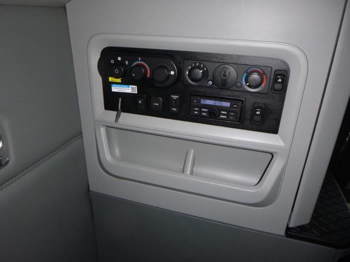 2021 Kenworth T680 Base
