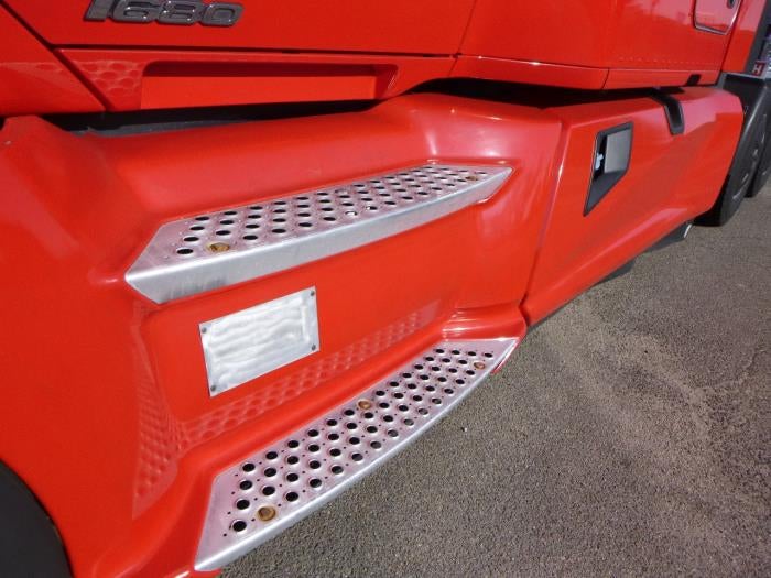 2021 Kenworth T680 Base