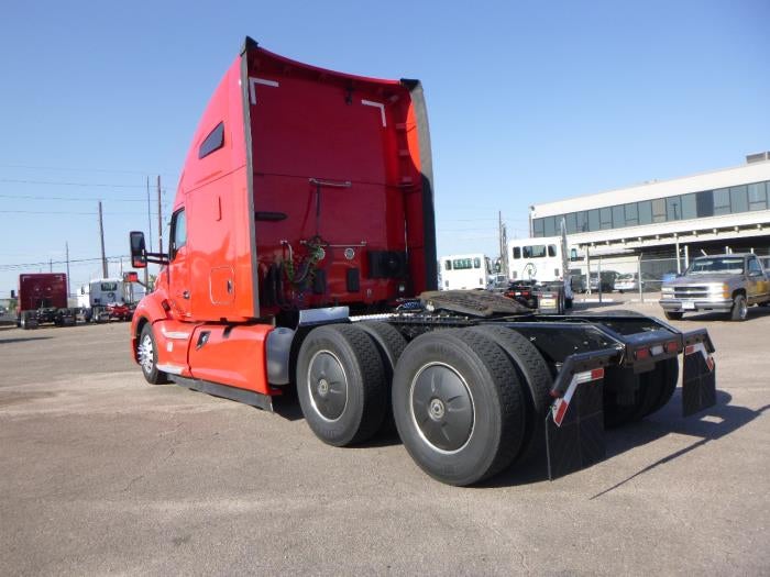 2021 Kenworth T680 Base